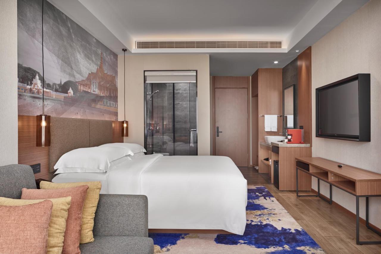 Aurea Central Hotel Πνομ Πενχ Εξωτερικό φωτογραφία