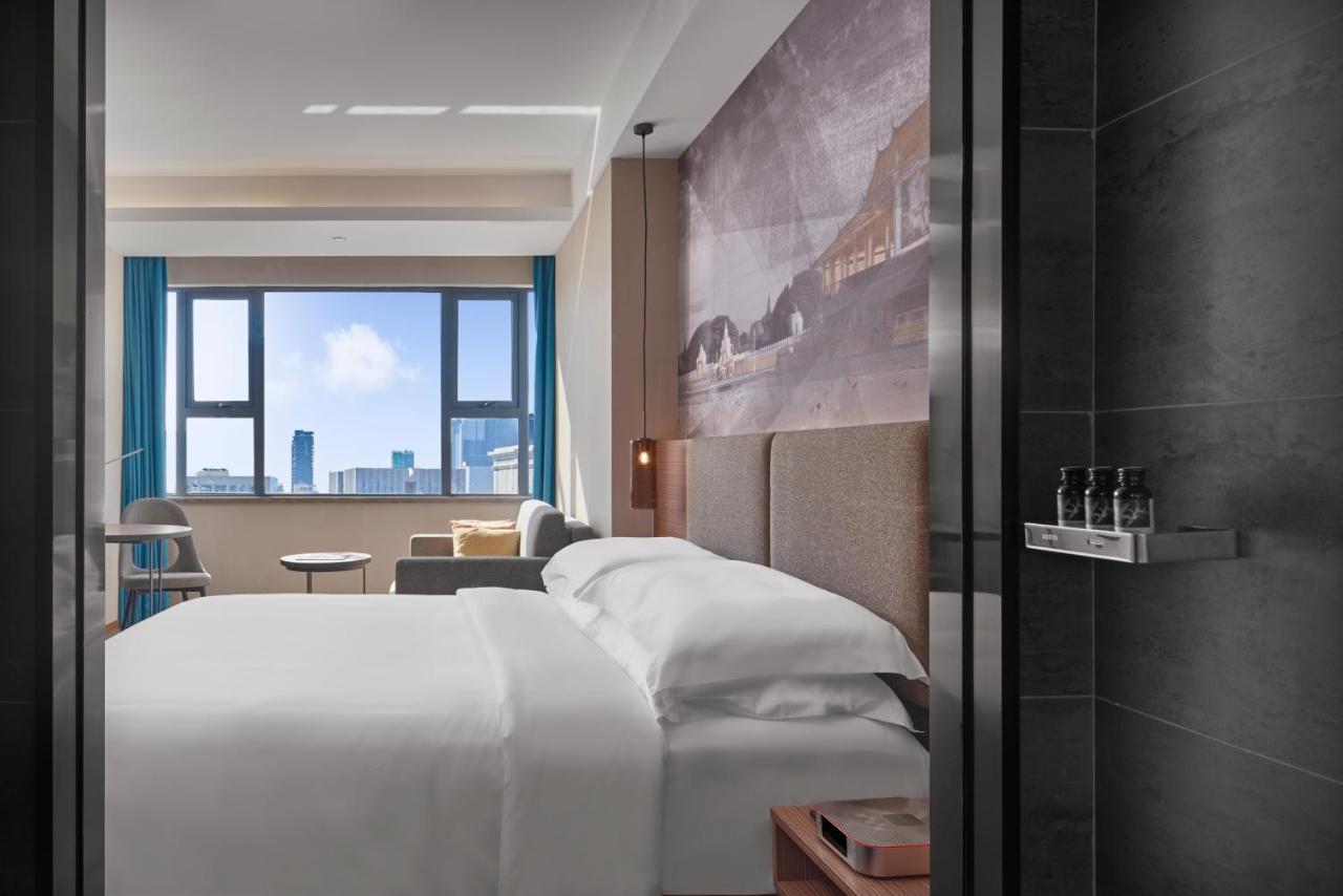 Aurea Central Hotel Πνομ Πενχ Εξωτερικό φωτογραφία